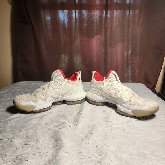 Nike LeBron 16 XVI Shoes Sneakers Mens Size 9 White CI2668-100 Streetwear main image 7
